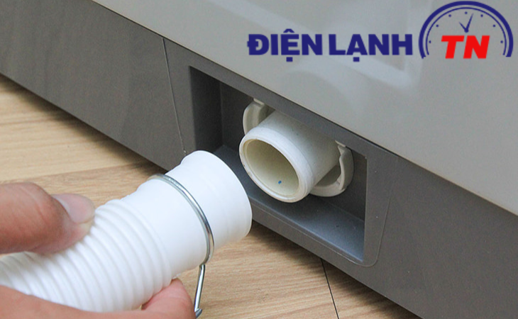 Máy giặt không xả nước