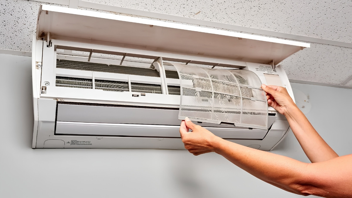 Những sai lầm khi vệ sinh điều hòa tại nhà